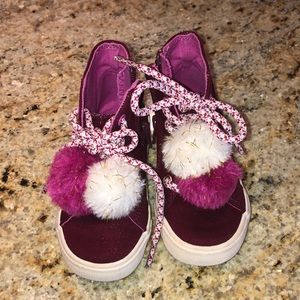 Cat and Jack little girls booties